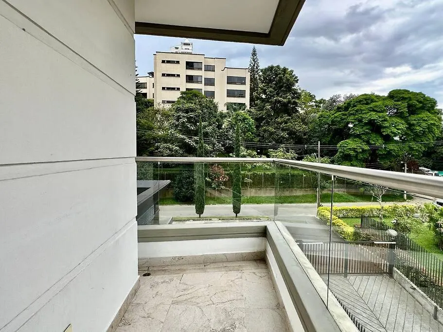 302 Spacious Apartment Nice View In El Poblado Medellín