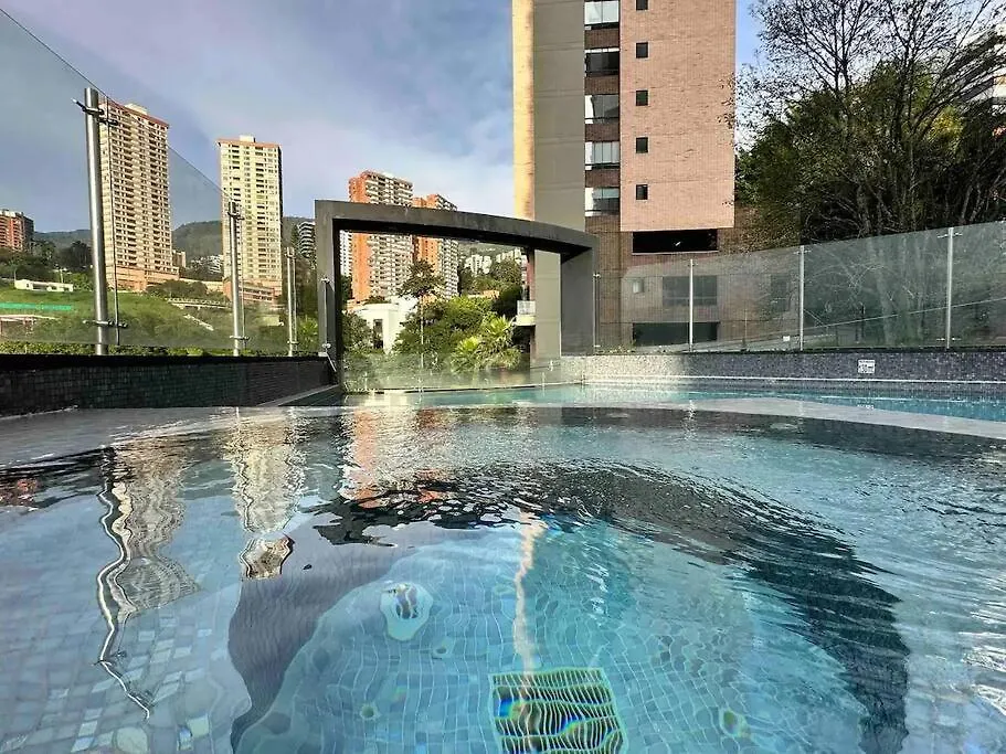 302 Spacious Apartment Nice View In El Poblado Medellín Colombia
