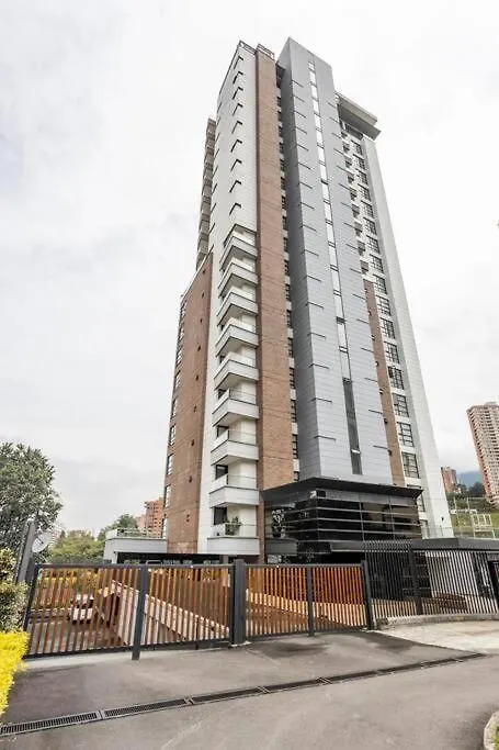 302 Spacious Apartment Nice View In El Poblado Medellín Colombia